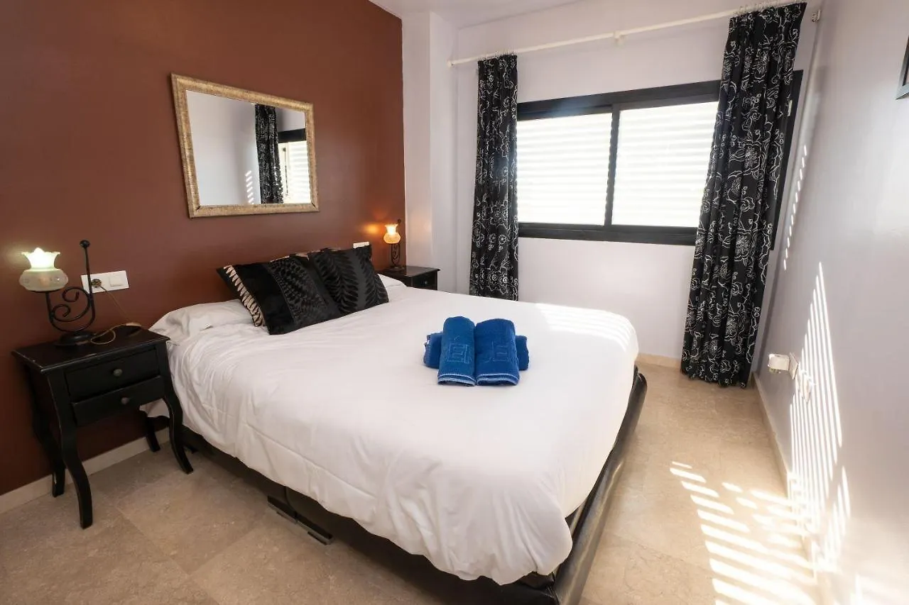 Playa Del Salon 2C Menyber Apartment Nerja Spain