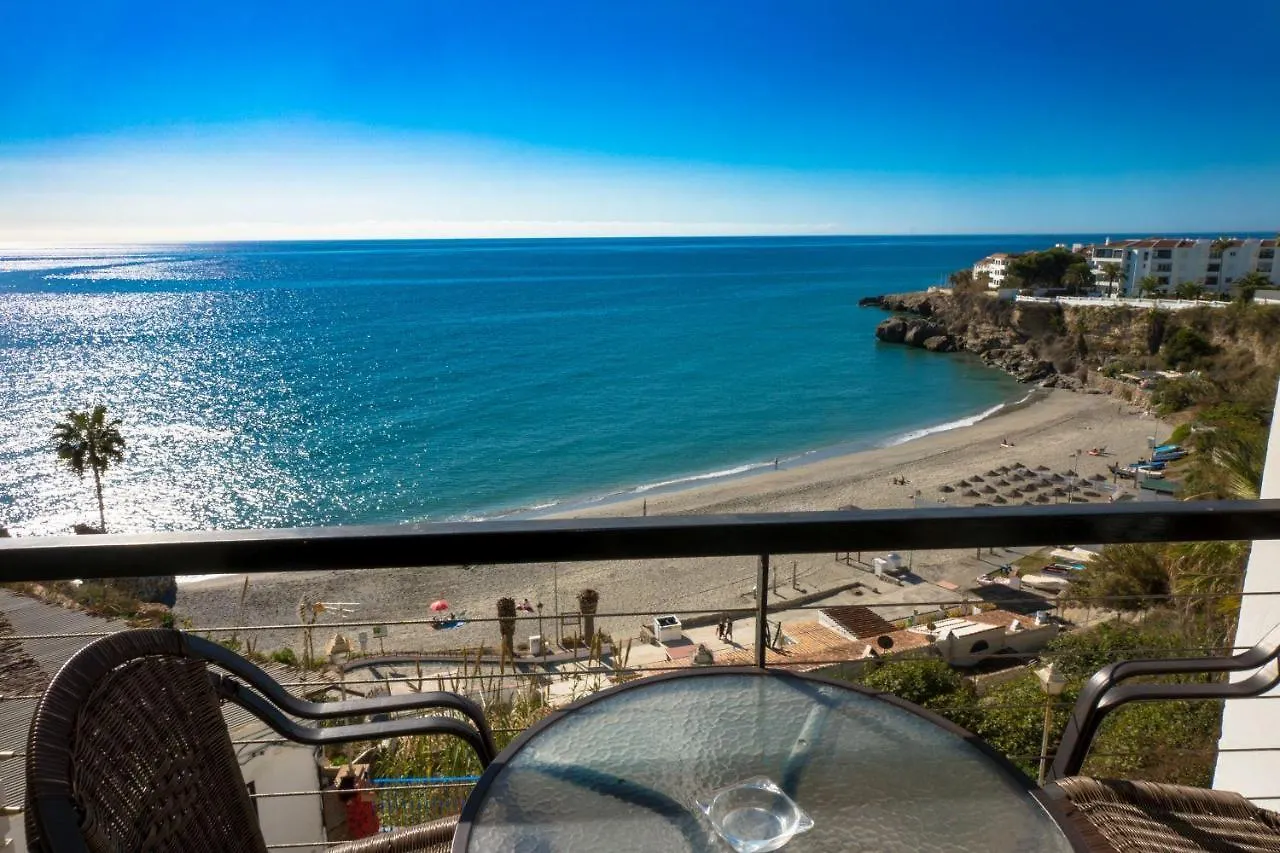 Playa Del Salon 2C Menyber Apartment Nerja Spain